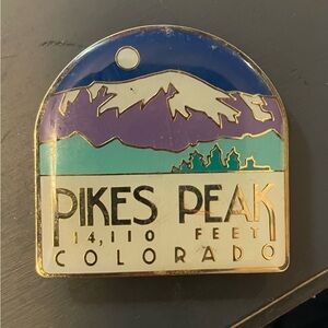 Pikes Peak Colorado Souvenir Magnet